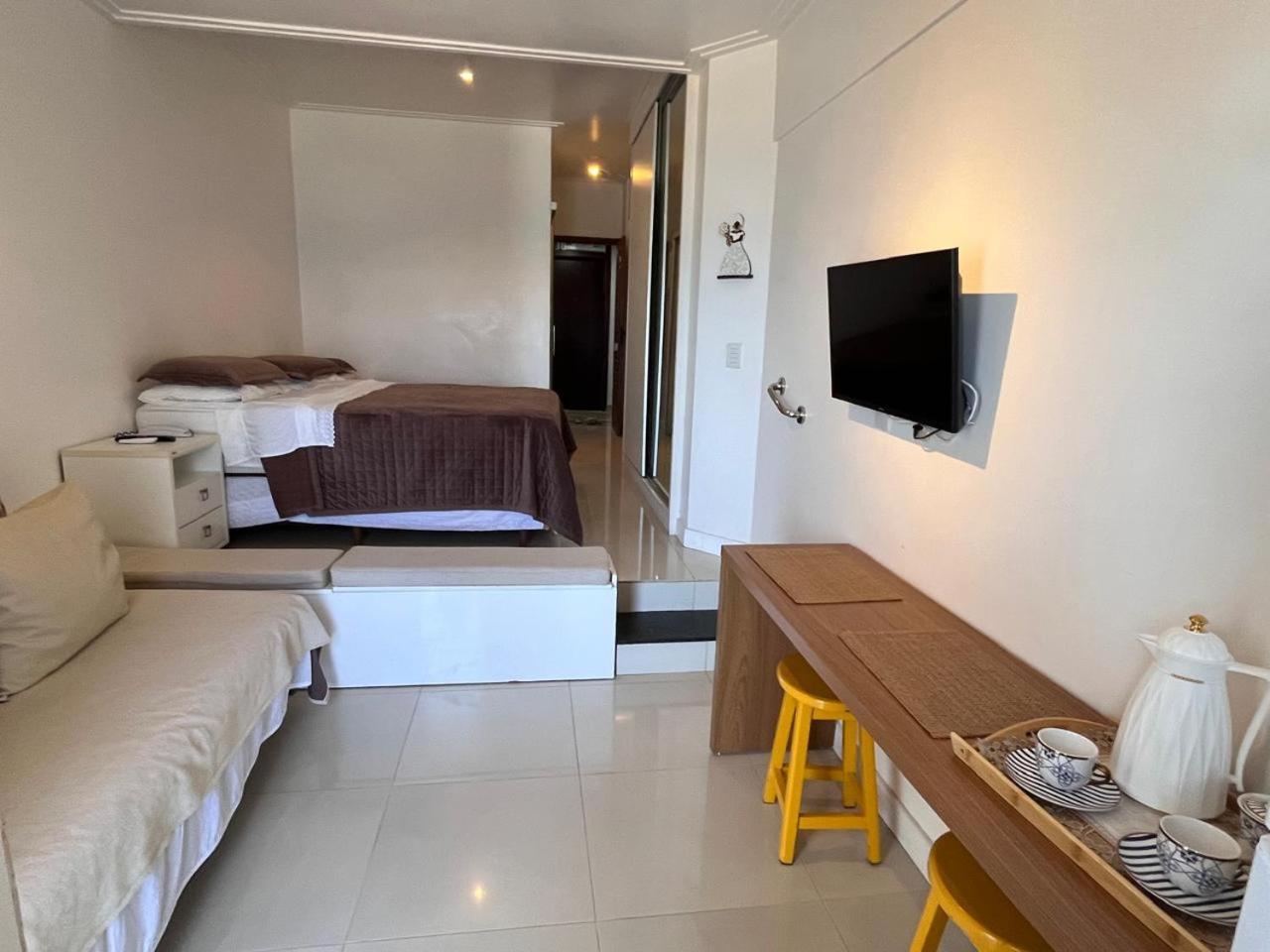 Hospedagem domiciliar Bahia Flat Barra - Frente Mar Salvador